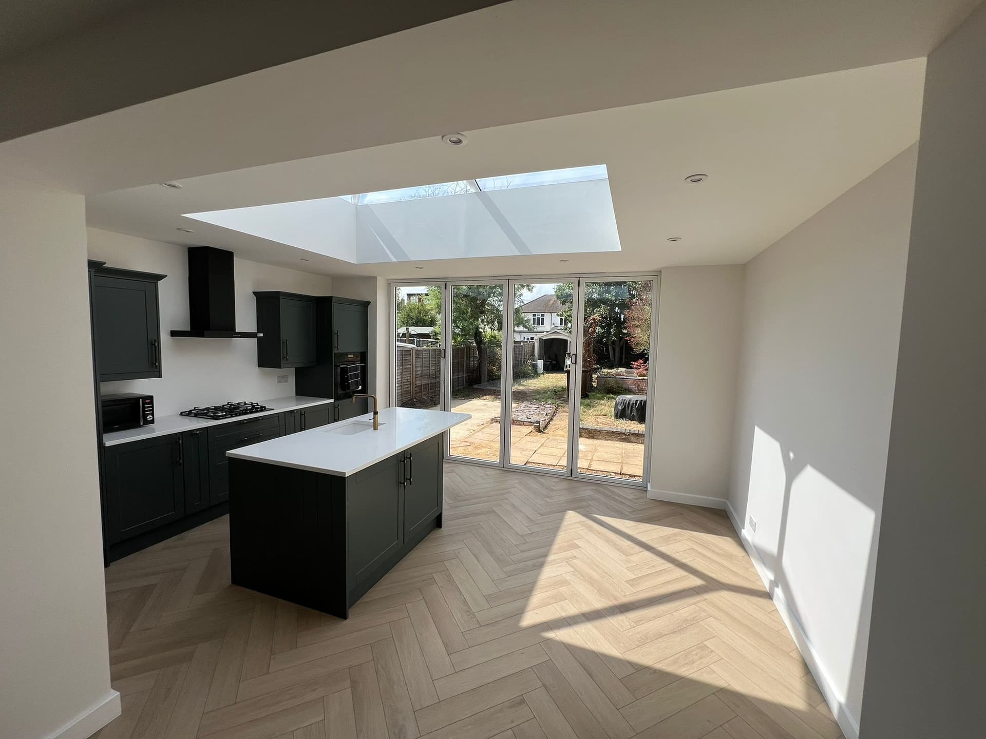 Professional New Builds Across Gatwick